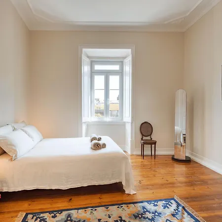 Santa Maria And * سيتوبال