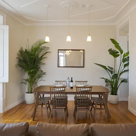 Santa Maria And بيت ضيافة *