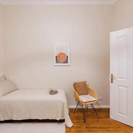 Guest house Santa Maria And Setubal