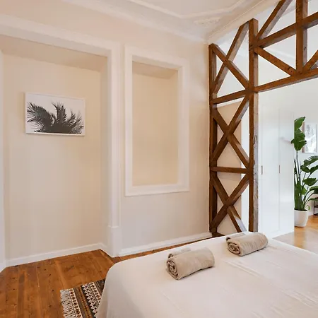 Santa Maria And Guest house Setubal