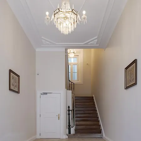 Guest house Santa Maria And Setubal
